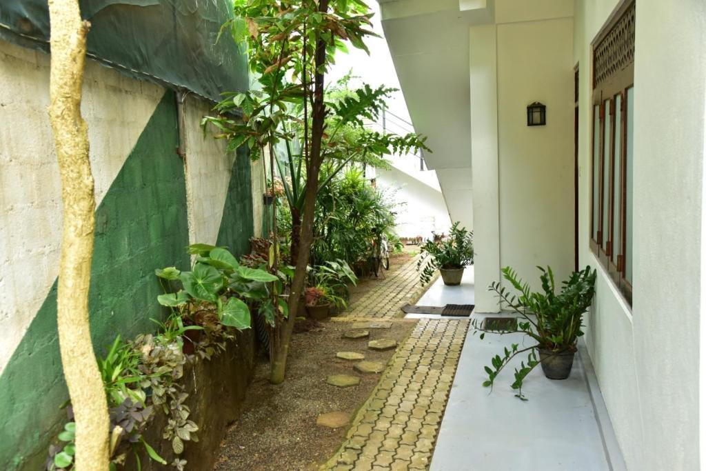 Relax Inn Hikkaduwa Luaran gambar